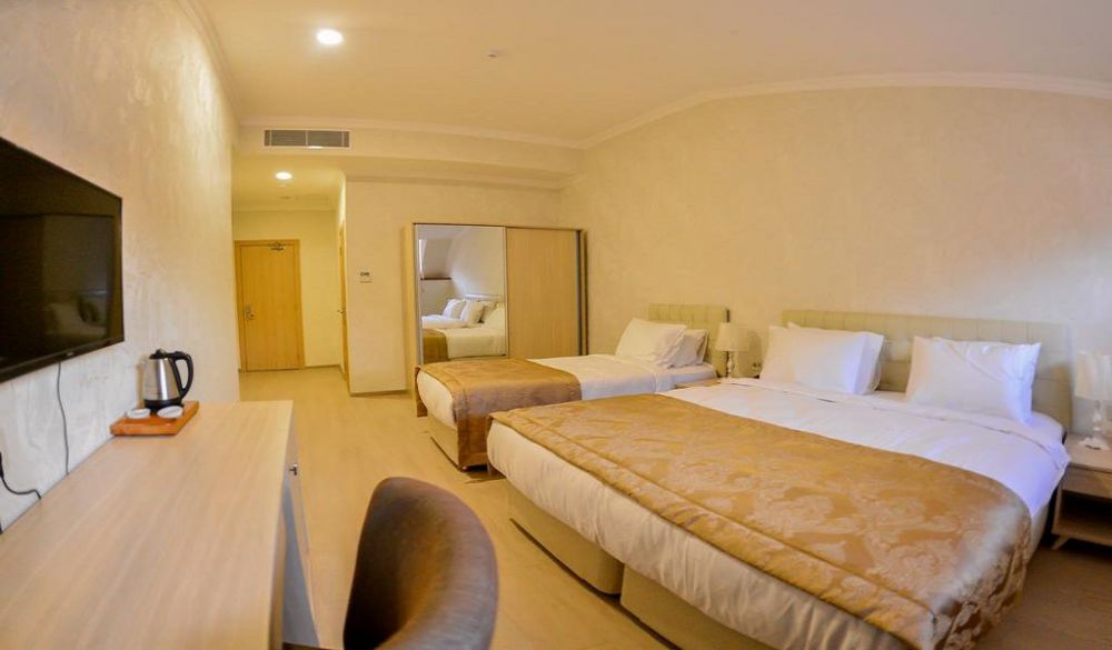 Standard Triple, Grand Ammar Hotel 4*