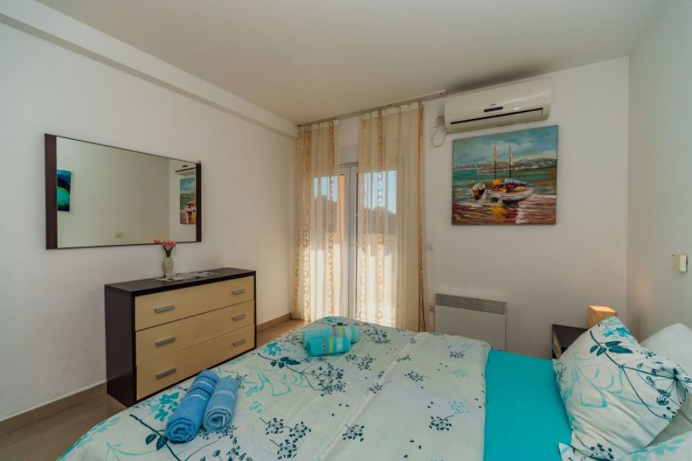 APP 04, Andric Apartments 4*