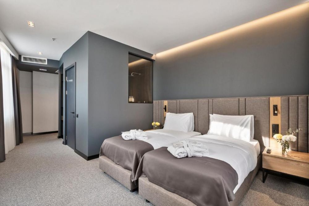 Standard, Graf Hotel 4*