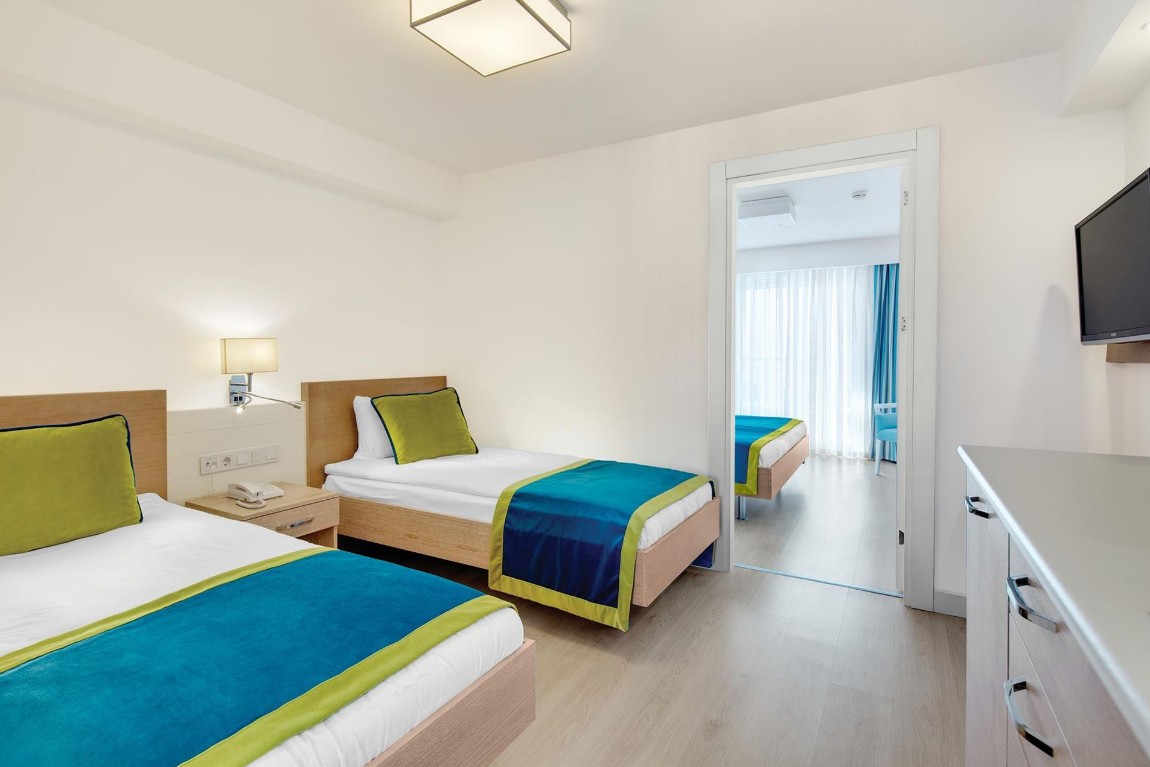 Junior Suite, Side Su Hotel 4*