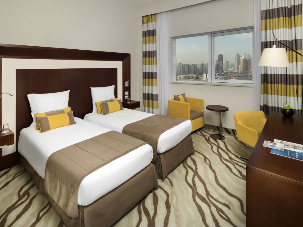 Executive Room, Novotel Dubai Al Barsha 4*