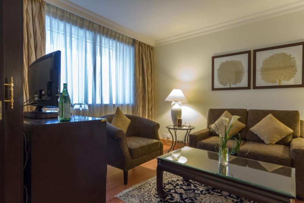 Business Suite, Grand Excelsior Hotel Deira Dubai 4*