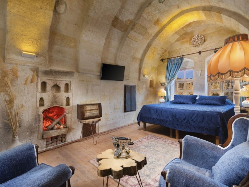 Standard, Splendid Cave Hotel 4*