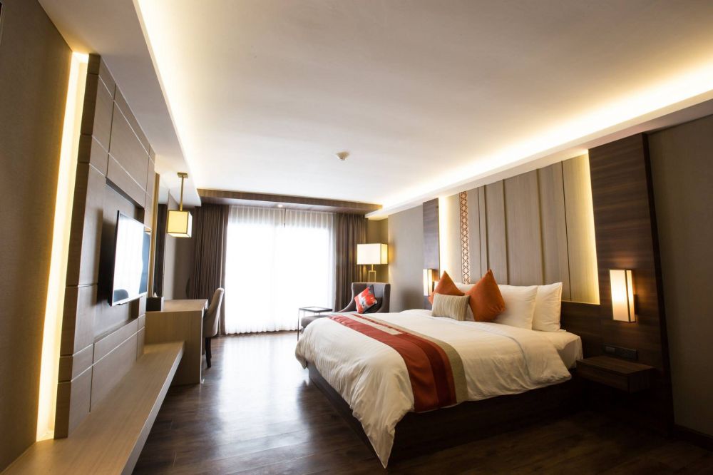 Premier, Arte Hotel Bangkok 4*