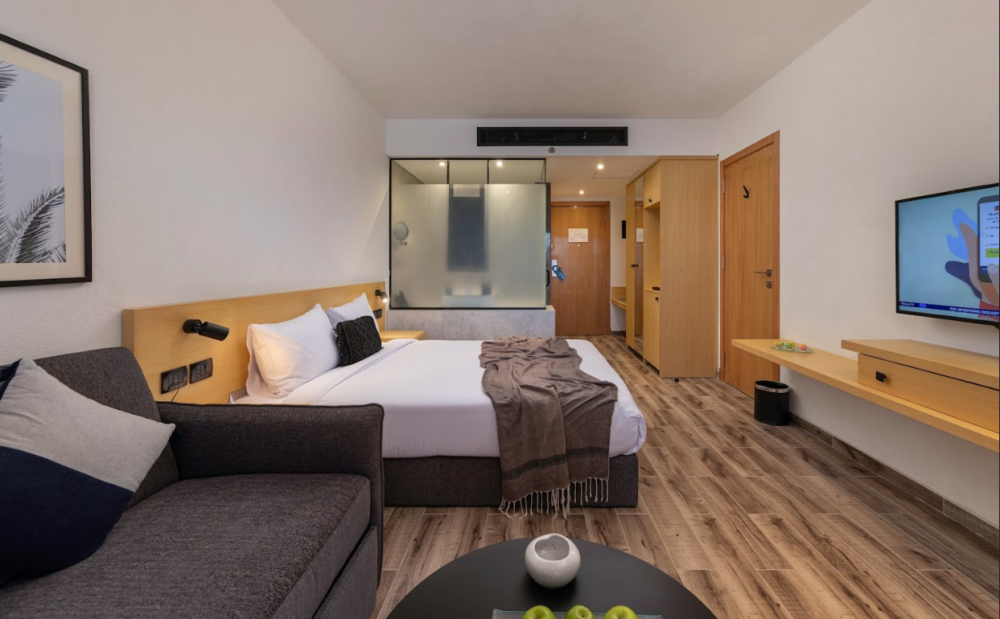 Creek Room, Creek Hotel 4*