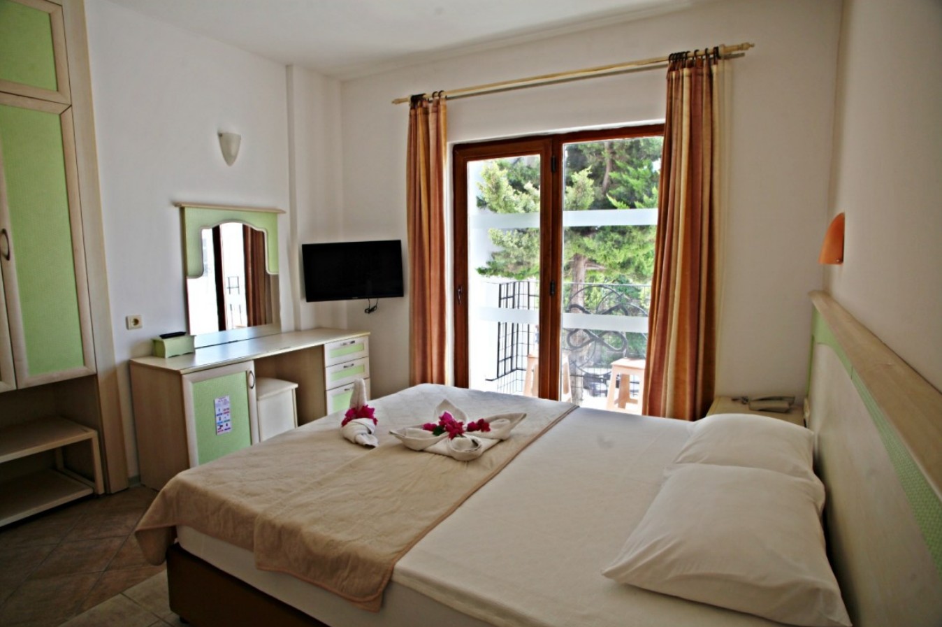 Standard Room, Serpina Hotel 4*