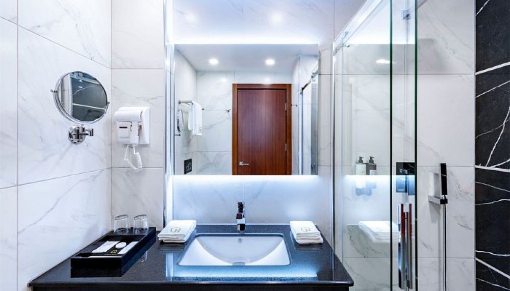 Superior twin, Clocks 4*