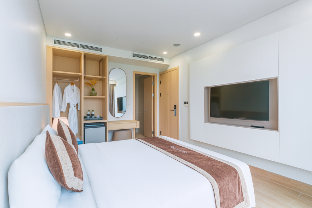 Mey Deluxe, Mey Mansion Hotel 4*