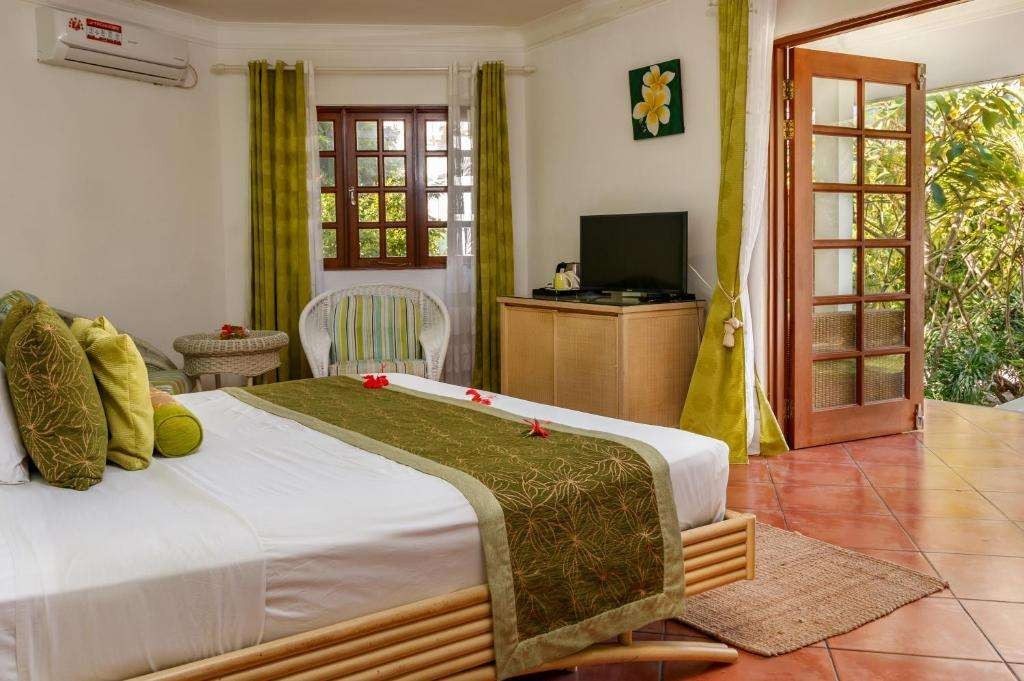 Junior Suite, L'Habitation Cerf Island Hotel 3*