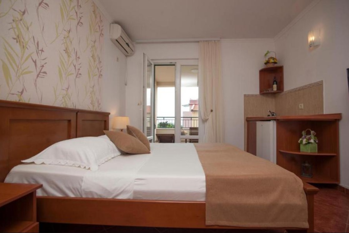 Studio 02 Sea View, Guest House Medin 3*