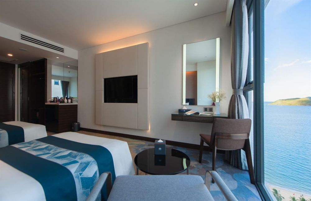 Deluxe City View, Queen Ann Nha Trang Hotel 5*