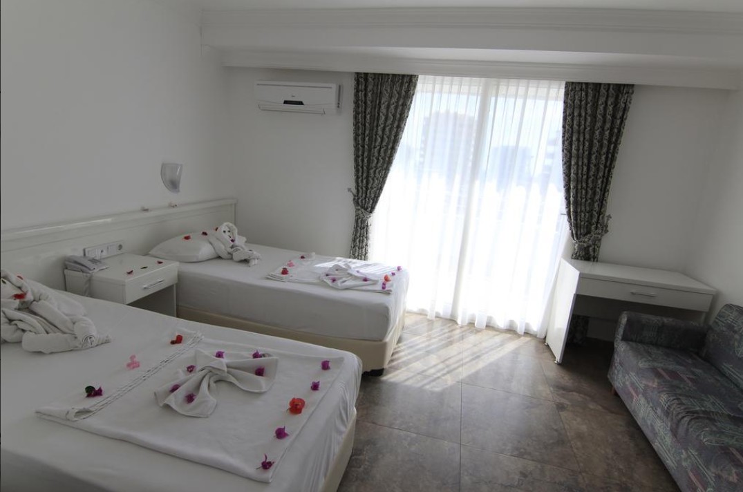 Standard, Bariscan Hotel 3*