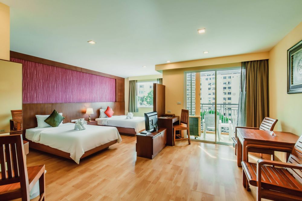 Deluxe Suite City View, Pool View, Elite Suites Hotel Patong (ex. Bauman Residence) 4*