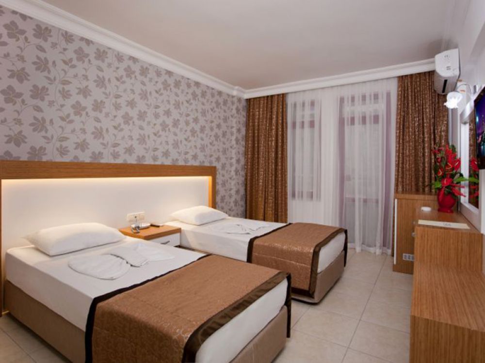 Standard, Diamore Hotel 3*