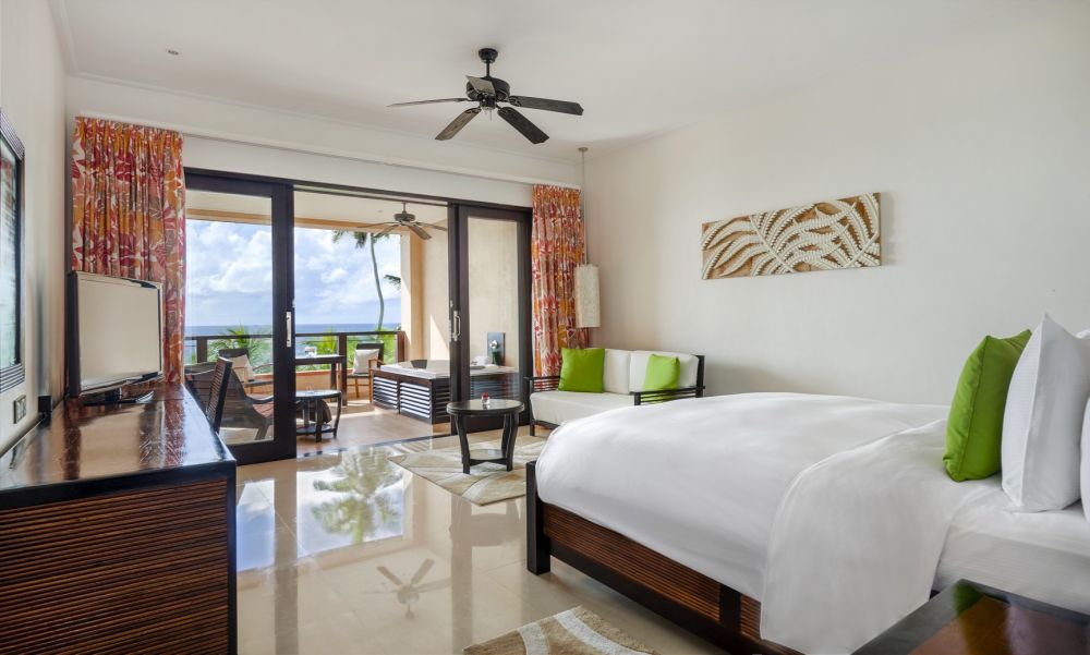 Premium Room With Ocean View With Jacuzzi, DoubleTree by Hilton Seychelles - Allamanda 4*