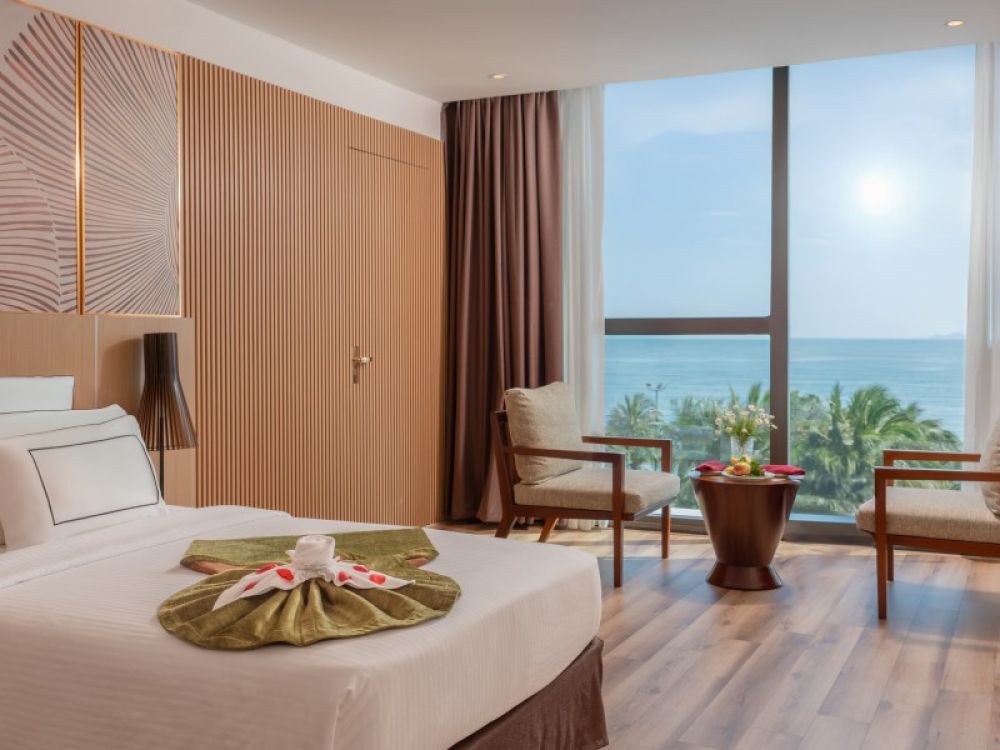 Premium Star Beachfront, Star City Hotel & Condotel Beachfront Nha Trang 4+