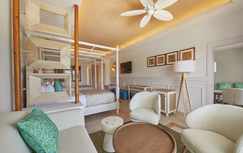 Connecting Junior Suite Deluxe, Bahia Principe Luxury Esmeralda 5*