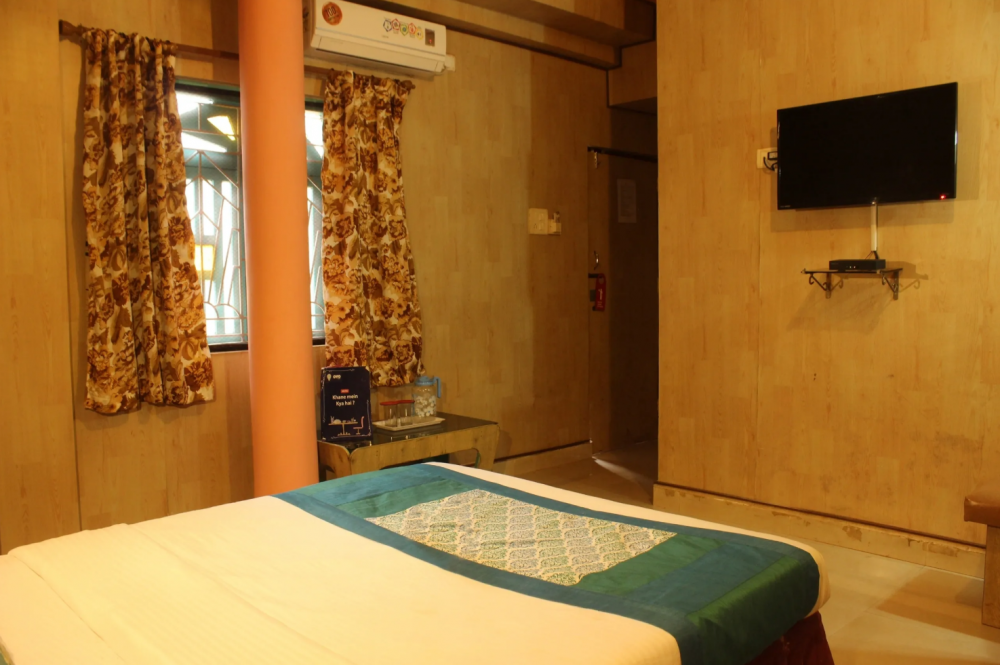 Standard AC, Manvin`s Inn 2+