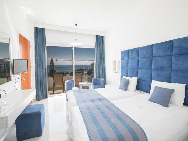 Double LV/ SSV/ SV, Odessa Beach Hotel 4*