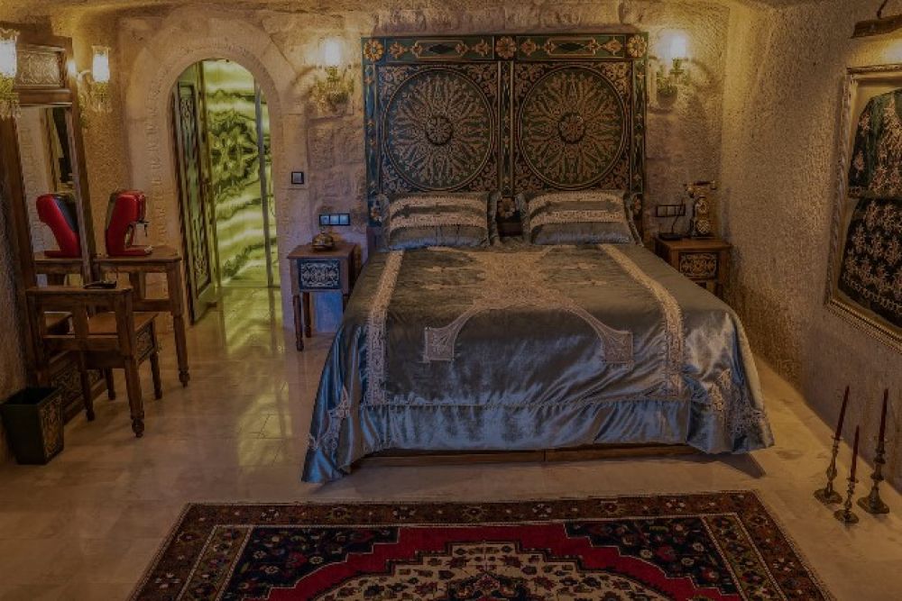 Grand Cave Room, Elika Cave Suites 5*