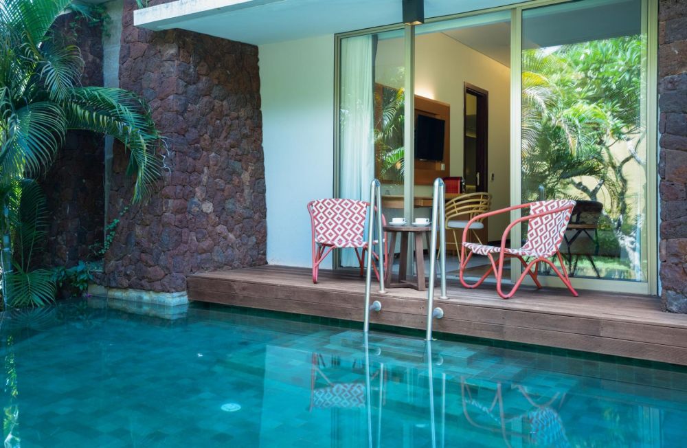 Deluxe Pool Access, Merusaka Nusa Dua 5*