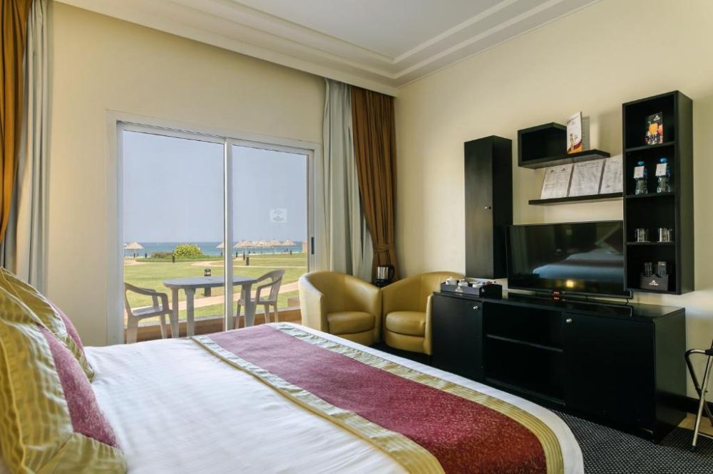 Standard Room, Royal Beach Hotel & Resort 4*