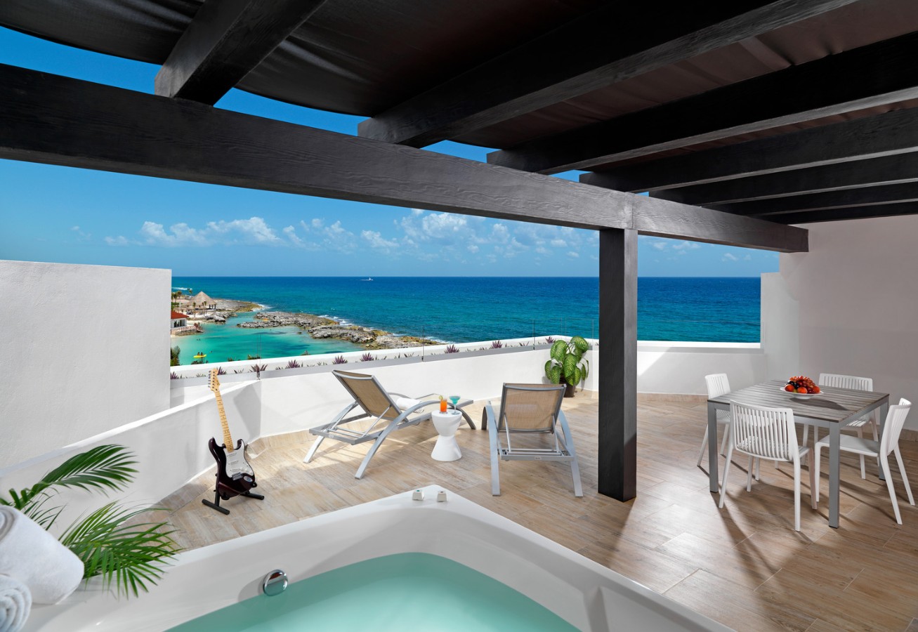 Deluxe Sky Terrace 1 Bedroom (Hacienda), Hard Rock Hotel Riviera Maya 5*