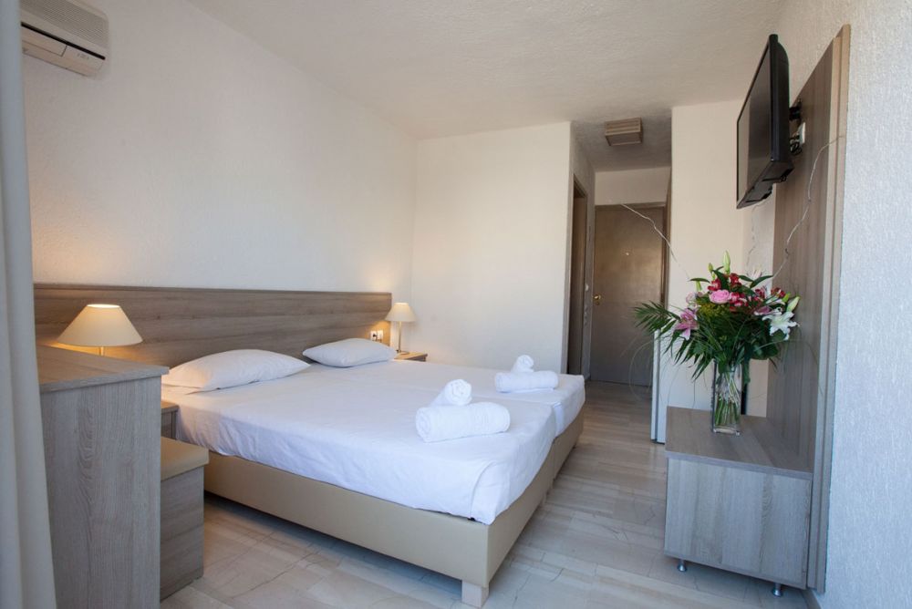 Double Room, Apollon Hotel 3*