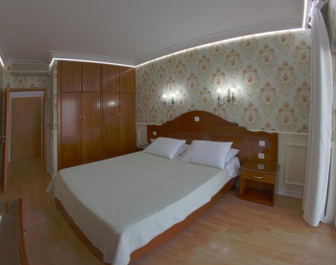 Standard, Porto Eda 3*