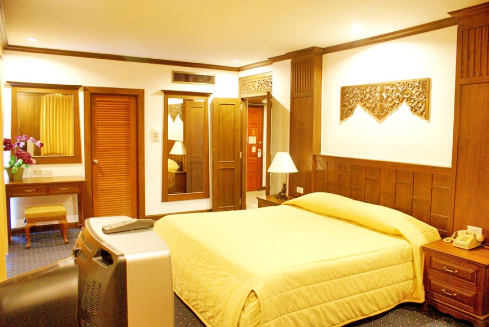 Suite 1-Bedroom, Royal Palace Hotel 3*