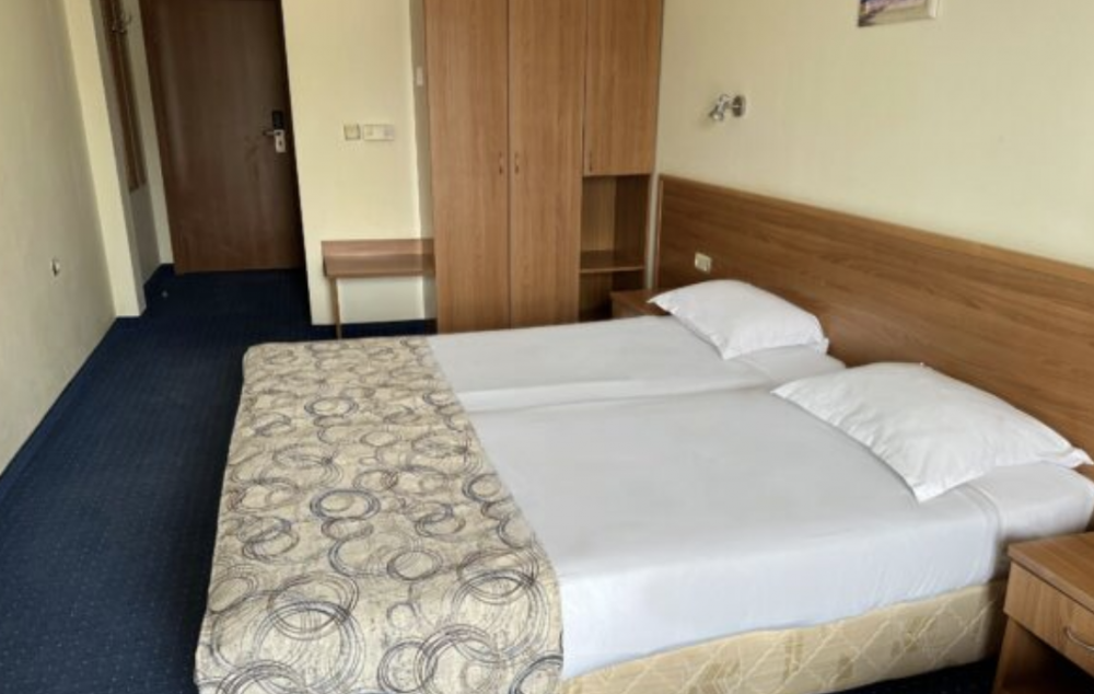 DbL Standard, Perunika Hotel 3*