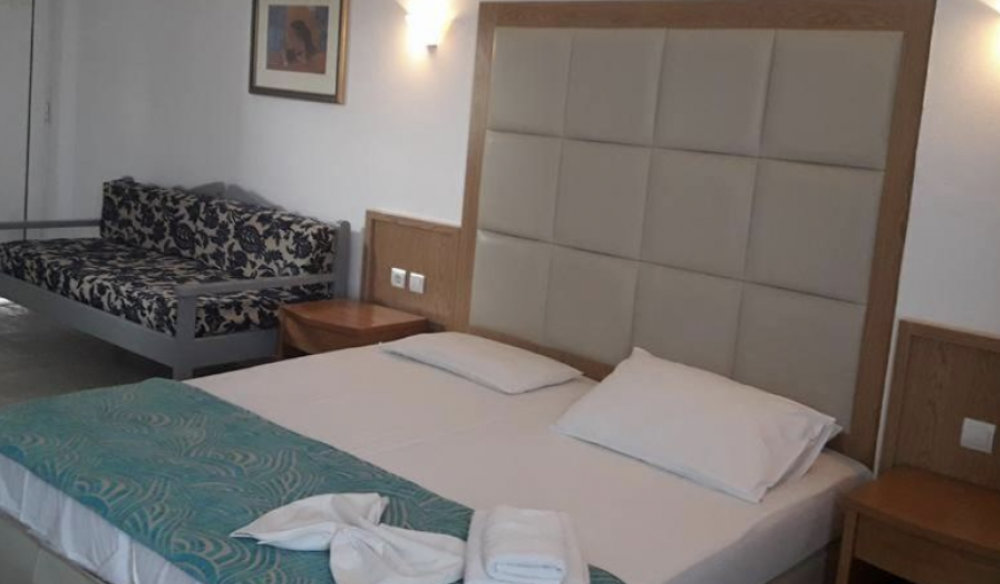 Studio Apartment, Haridimos Apartments 3*