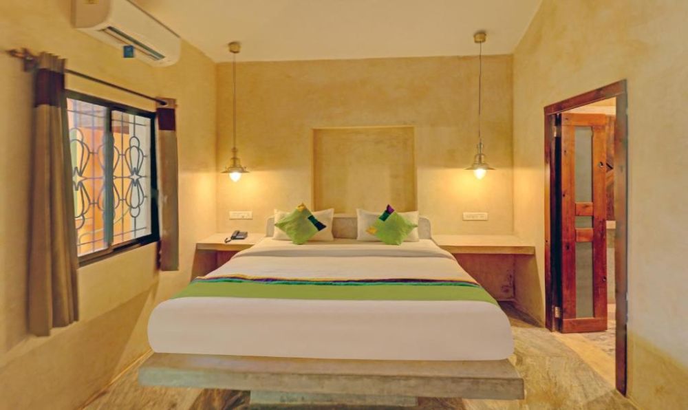 Deluxe AC, Morjim Banyan Resort 3*