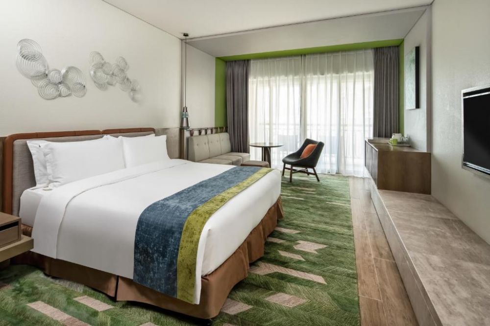 Standard Nonsmoking/ Standard PV/ Standard OV, Holiday Inn Resort Sanya 5*