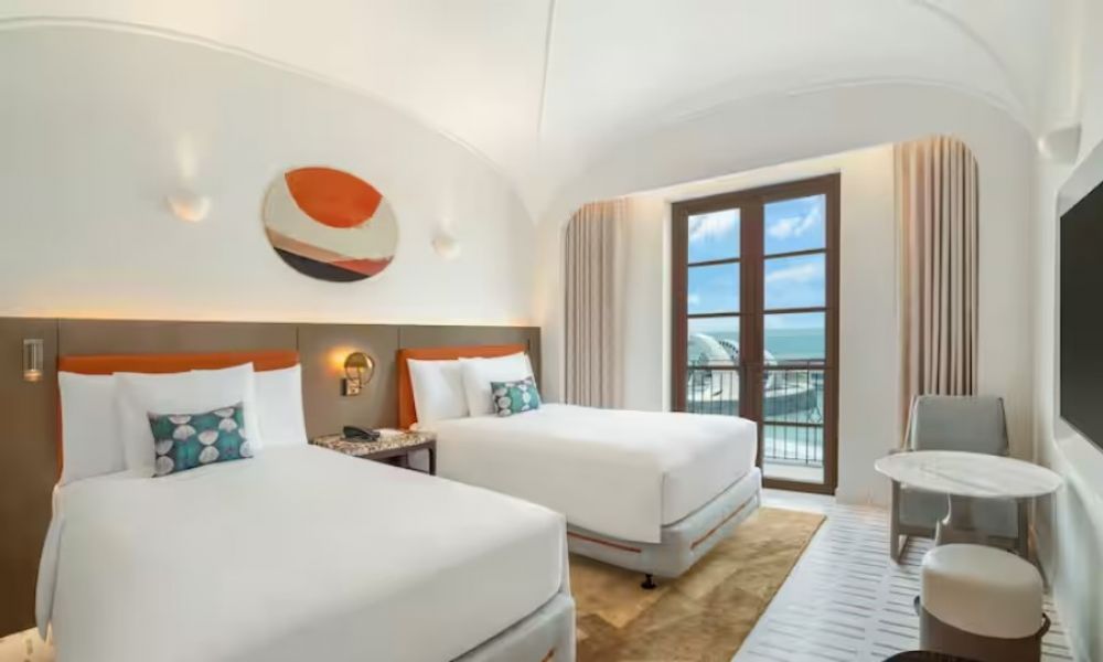 Balcone Room/ Balcone Ocean View, La Festa Phu Quoc, Curio Collection By Hilton 5*