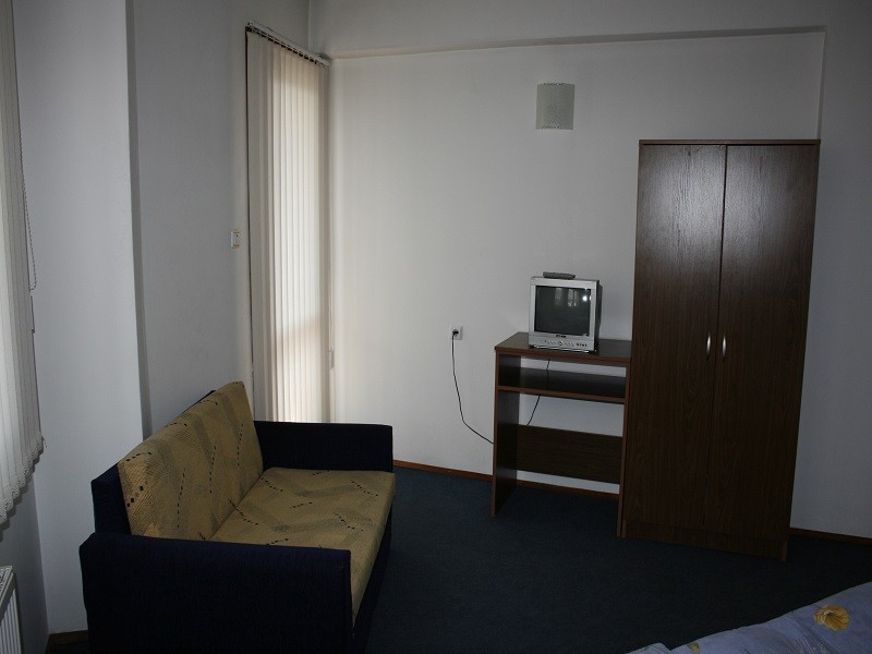 Large, Aseva House 3*