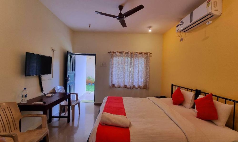 Deluxe AC, Garden Villa 2*