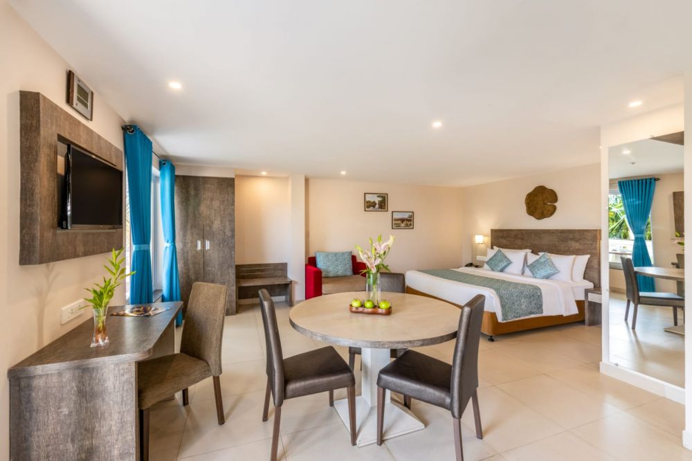 Indulge Room, Sterling Goa Varca 4*