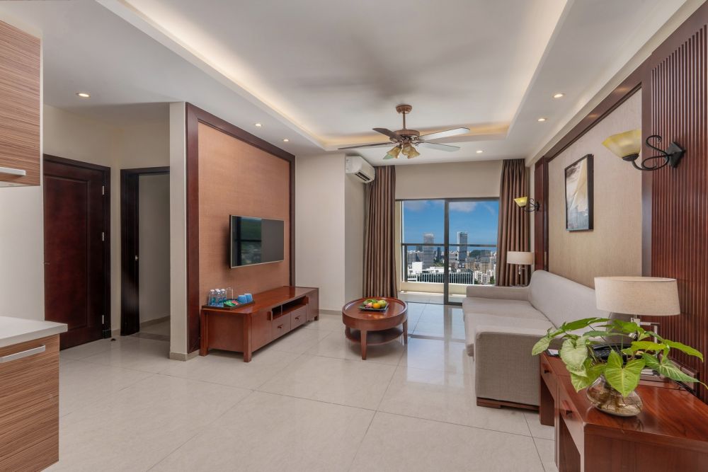 Brilliant City View Suite, Paxton Vacances Hotels & Resorts-Sanya 3*