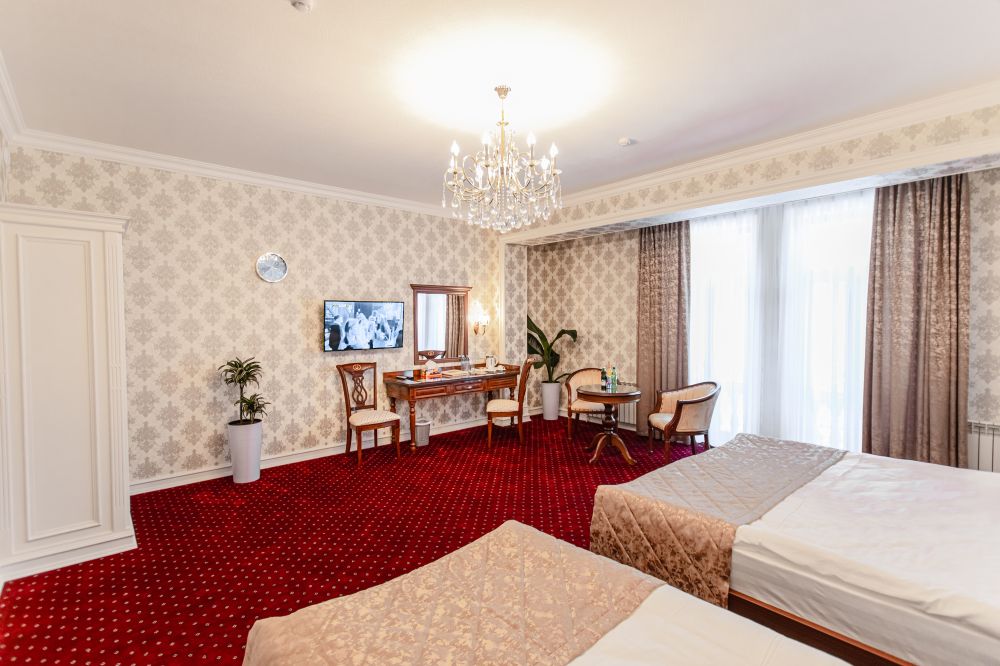 Suite, Konstantin Plaza 4*