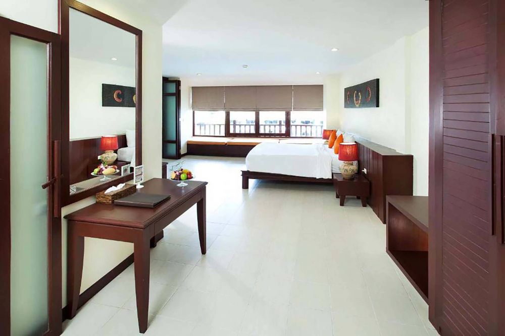 Junior Suite, Arinara Beach Resort Phuket 4*