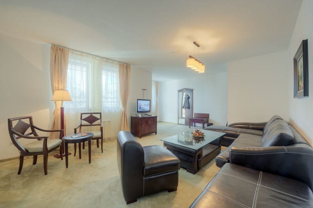 Apartment, MPM Merryan 3*