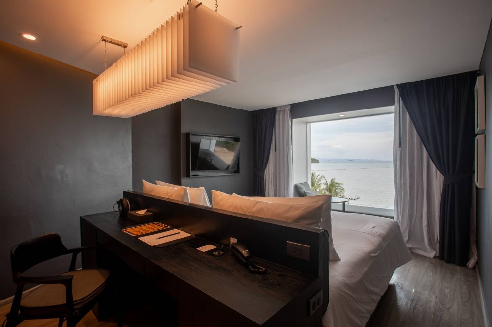 Deluxe Bathtub Seaview, Hotel Tide Phuket (ex. Foto Hotel Phuket) 4*