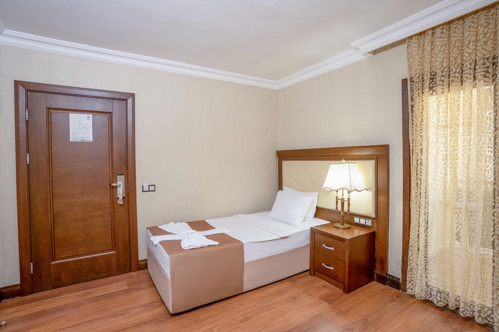 Club Family Room, Latanya Park Resort Hotel 4*