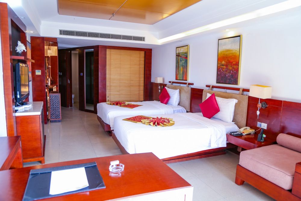 Deluxe Garden View Twin/ Deluxe Garden View Family, Marina Spa Hotel Sanya 4*