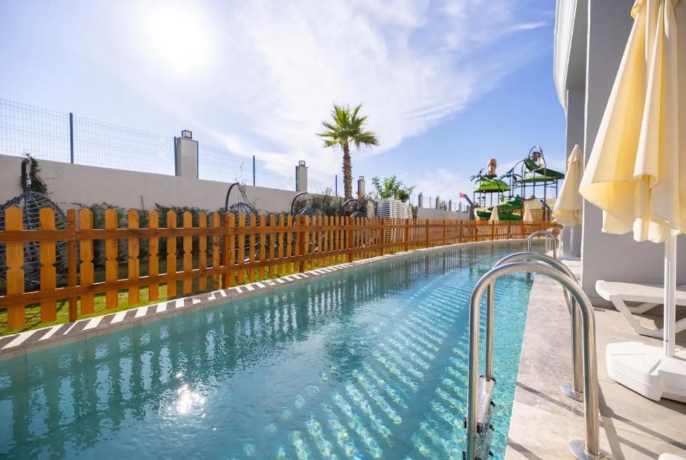 Swim Up, Side Moon Palace Hotel 5*