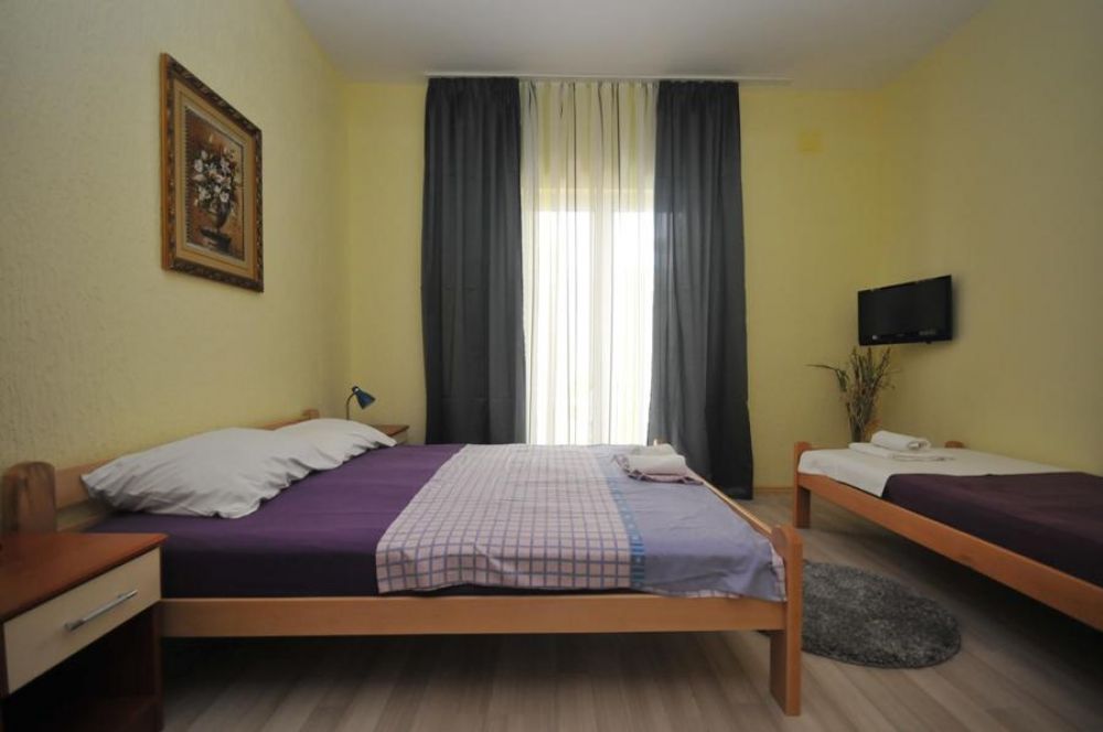 Studio 02+1, Jovana Guest House 3*