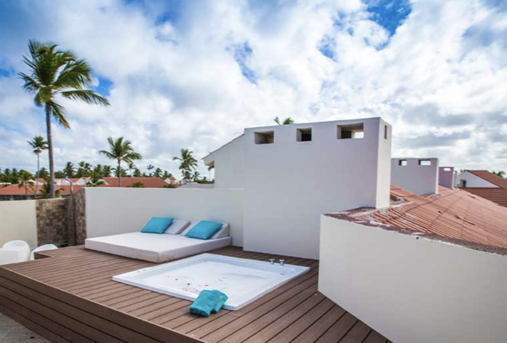 Family Club Sky View Suite (Roof Top with Outdoor Jacuzzi), Majestic Mirage 5*