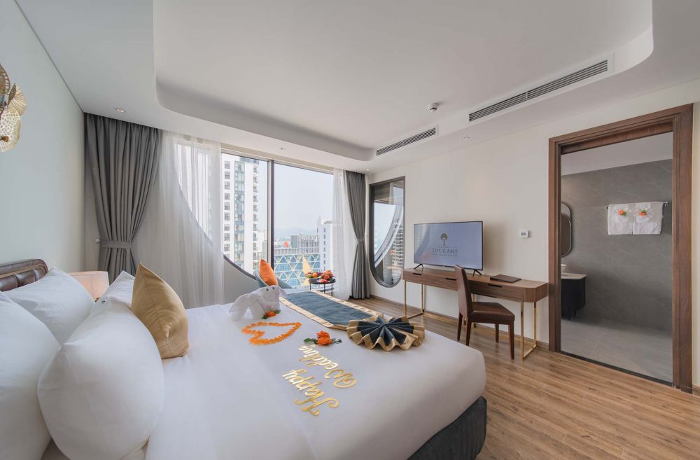 Premier Room, Grand Tourane Nha Trang 4*