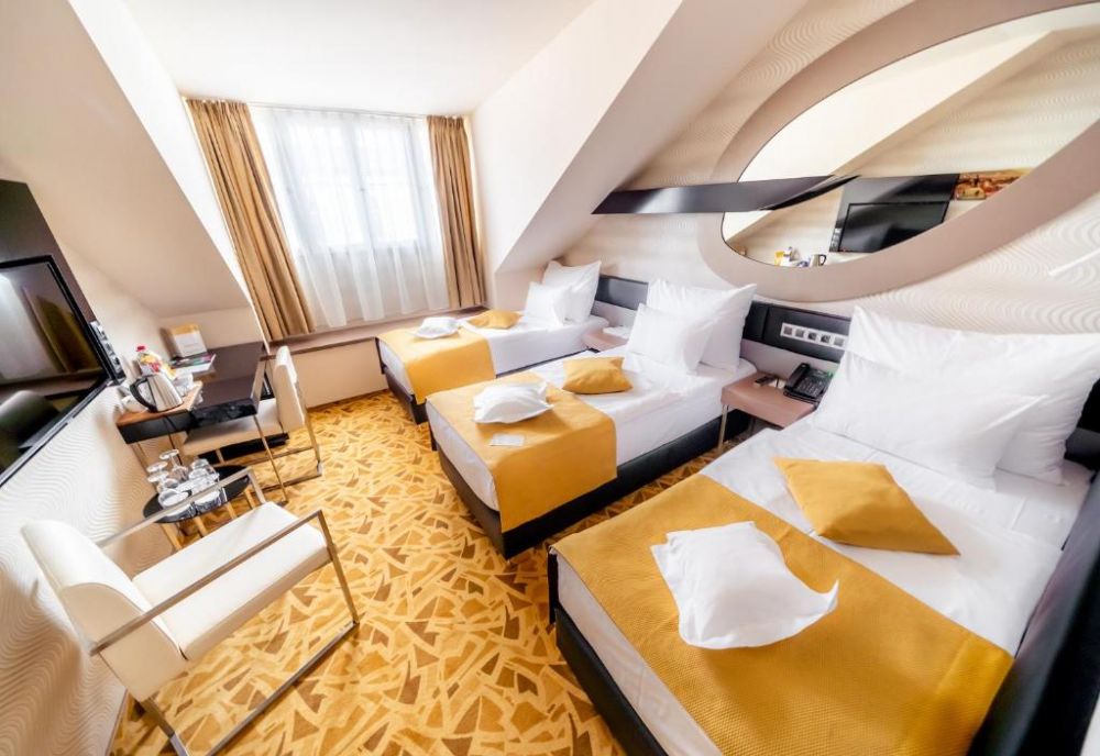 Triple, Grandium Prague 5*